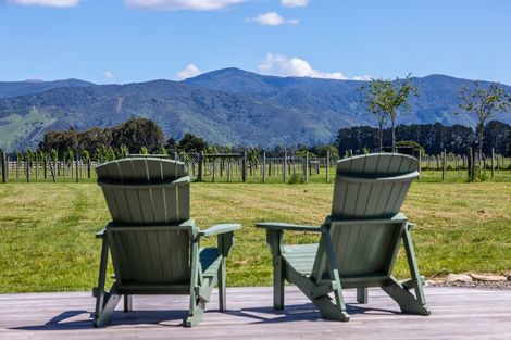 Photo of property in 33 Spencer Lane, Greytown, 5712