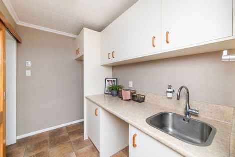 Photo of property in 80 Derby Street, Feilding, 4702