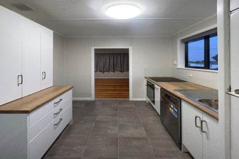 Photo of property in 1 Pukemiro Road, Te Kamo, Whangarei, 0112