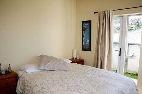 Photo of property in 25u5 Mana Street, Vogeltown, Wellington, 6021