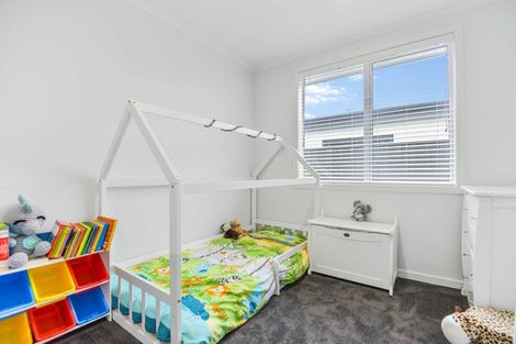 Photo of property in 25 Gee Place, Taradale, Napier, 4112