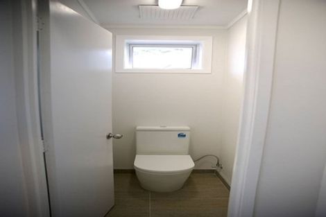 Photo of property in 1a Kiwi Esplanade, Mangere Bridge, Auckland, 2022