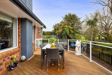 Photo of property in 13 Fairbank Avenue, Stratford, 4332