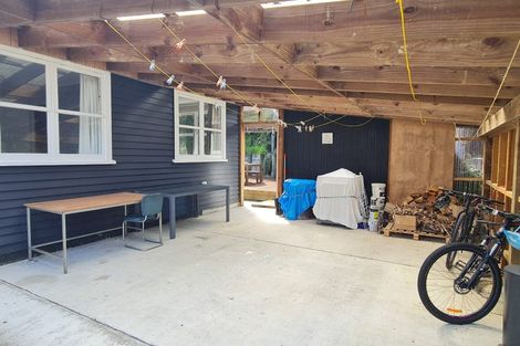 Photo of property in 23 Poneke Drive, Waikanae, 5036