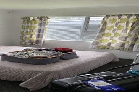 Photo of property in 135a Avalon Drive, Nawton, Hamilton, 3200