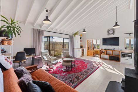 Photo of property in 14 Koromiko Street, Otaki Beach, Otaki, 5512