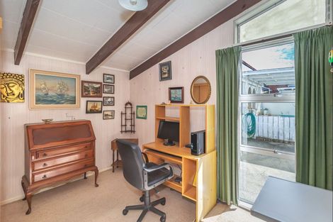 Photo of property in 33 Highbury Drive, Levin, 5510