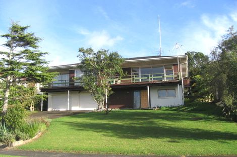 Photo of property in 36 Chatswood Grove, Chatswood, Auckland, 0626
