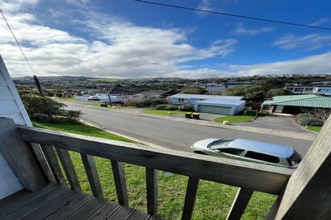 Photo of property in 53 Bassett Road, Johnsonville, Wellington, 6037