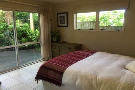 Photo of property in 4a/3 Corrella Road, Belmont, Auckland, 0622
