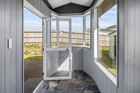 Photo of property in 24 Alison Street, Mangakakahi, Rotorua, 3015