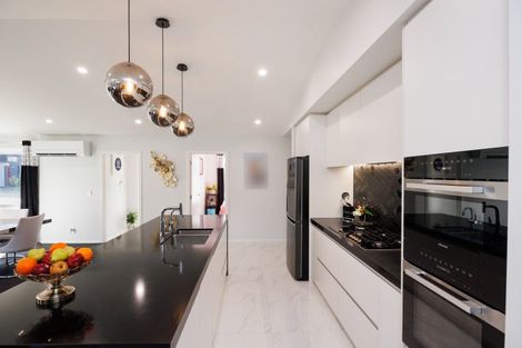 Photo of property in 9 Ivy Lane, Kelvin Grove, Palmerston North, 4414