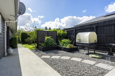 Photo of property in 212 Matua Road, Kumeu, 0810