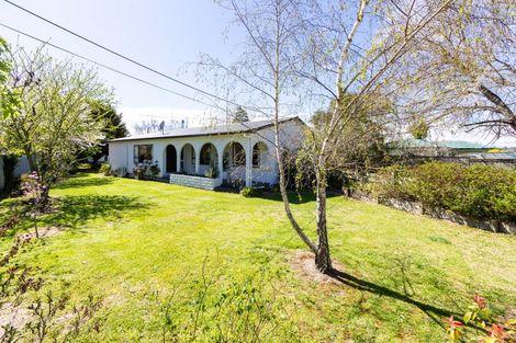 Photo of property in 33 Higginson Street, Otane, 4202