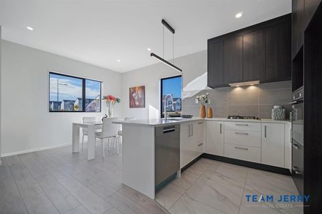 Photo of property in 51 Kairakau Street, Papakura, 2110