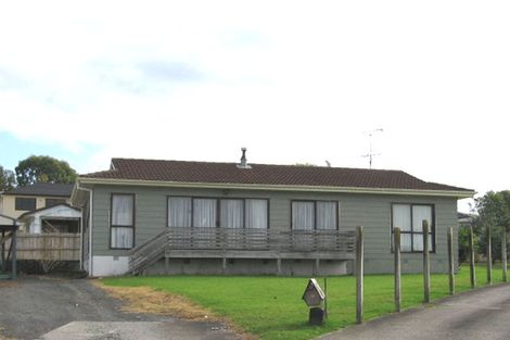 Photo of property in 9 Patrice Place, Massey, Auckland, 0614
