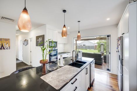 Photo of property in 210 Tudor Avenue, Mayfair, Hastings, 4122