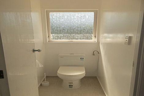 Photo of property in 2/349 Pakuranga Road, Pakuranga Heights, Auckland, 2010