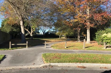 Photo of property in 6 Topaz Place, Bishopdale, Christchurch, 8053