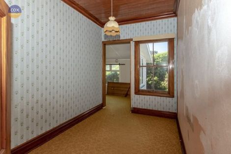Photo of property in 15 Lawrence Road, Hospital Hill, Napier, 4110