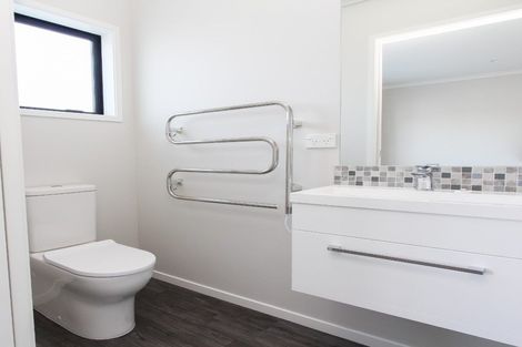 Photo of property in 20u5 Hunter Street, Hamilton Lake, Hamilton, 3204