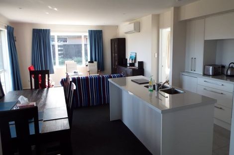 Photo of property in 6 Lloyds Close, Rolleston, 7614