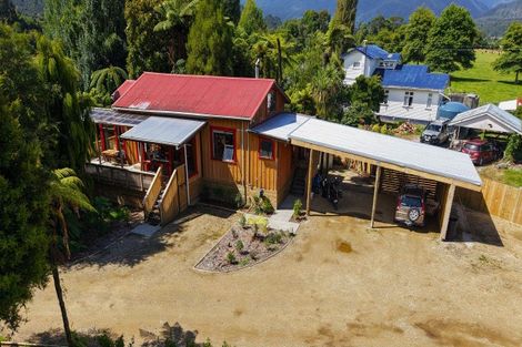 Photo of property in 240 Arapito Road, Karamea, 7893