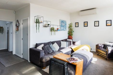 Photo of property in 19 Keeling Street, West End, Palmerston North, 4412
