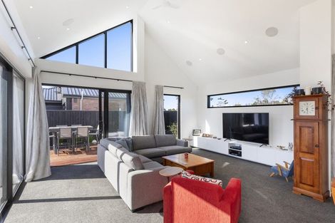 Photo of property in 7 Hobbs Lane, Harewood, Christchurch, 8051