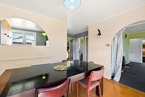 Photo of property in 15 Kereru Street, Tokoroa, 3420