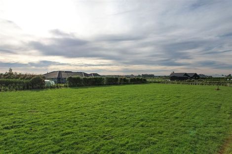 Photo of property in 10 Oriwa Lane, Levin, 5571