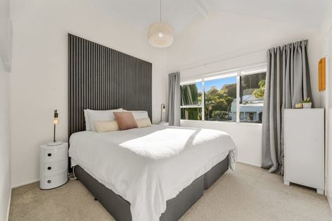 Photo of property in 1/28 Noeleen Street, Glenfield, Auckland, 0629