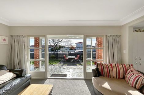 Photo of property in 9 Grange Street, Winton, 9720