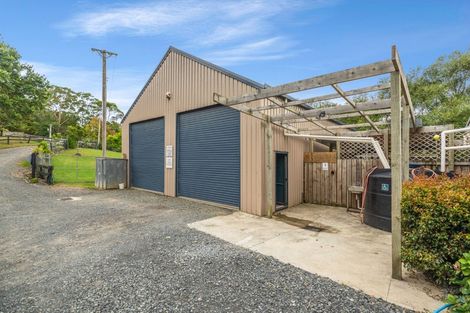 Photo of property in 253 Whitford Road, Shamrock Park, Howick, 2571