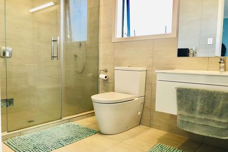 Photo of property in 11 Ian Gordon Lane, Orewa, 0931