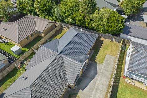 Photo of property in 70d Kayes Road, Pukekohe, 2120