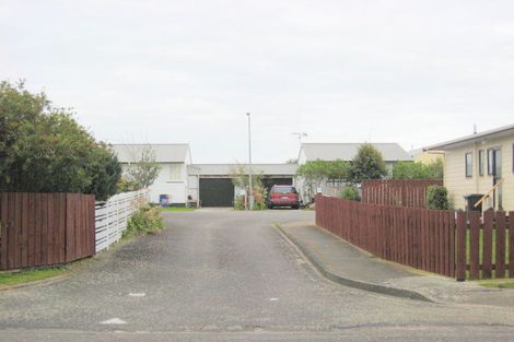 Photo of property in 9a Douglas Street, Levin, 5510