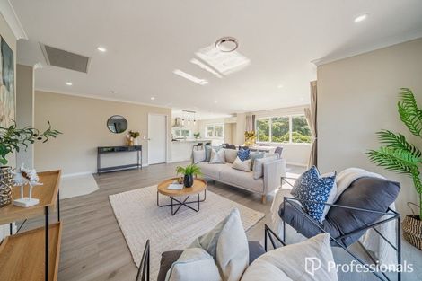 Photo of property in 17 Lindis Lane, Kelson, Lower Hutt, 5010