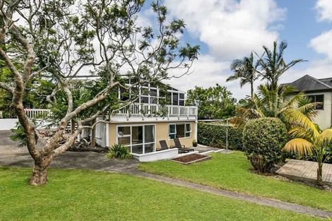 Photo of property in 57 Bradbury Road, Botany Downs, Auckland, 2010