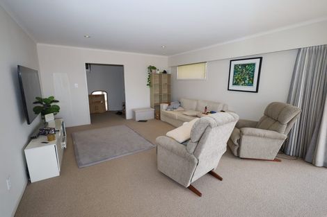 Photo of property in 441 Otumoetai Road, Otumoetai, Tauranga, 3110