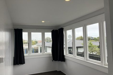 Photo of property in 160 Cornfoot Street, Castlecliff, Whanganui, 4501