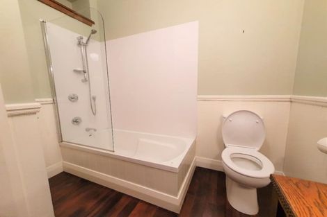 Photo of property in 434a Stokes Valley Road, Stokes Valley, Lower Hutt, 5019