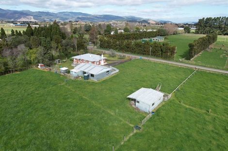 Photo of property in 18 Boulton Road, Levin, 5510