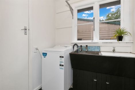 Photo of property in 8 Manor Place, Bryndwr, Christchurch, 8053