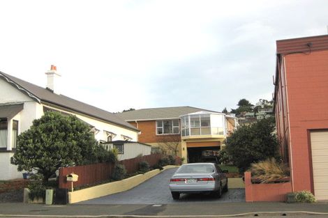 Photo of property in 13 Beach Street, Saint Clair, Dunedin, 9012
