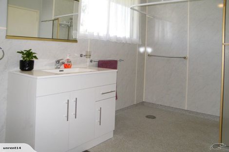 Photo of property in 21 Sutherland Crescent, Westbrook, Palmerston North, 4412