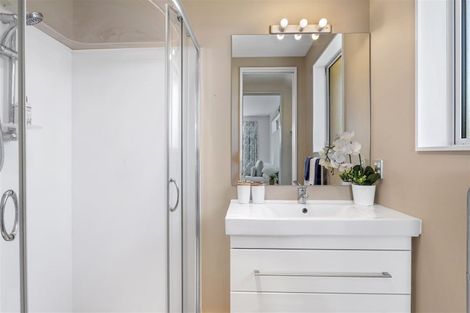 Photo of property in 5 Lancewood Way, Rangiora, 7400