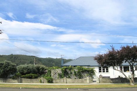 Photo of property in 93 Miro Street, Trentham, Upper Hutt, 5018