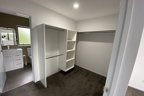 Photo of property in 1 Nagra Lane, Papakura, 2110