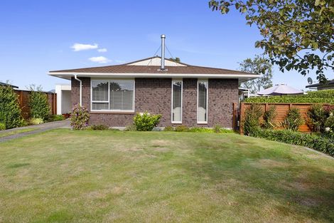 Photo of property in 24 Manu Crescent, Upper Vogeltown, New Plymouth, 4310